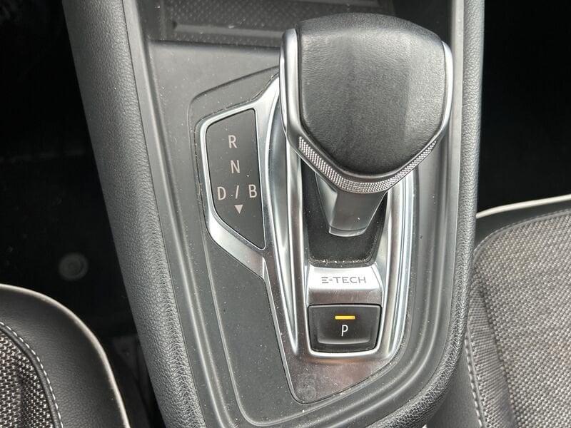 Renault Captur II 2019 1.6 E-Tech phev Intens 160cv auto my21