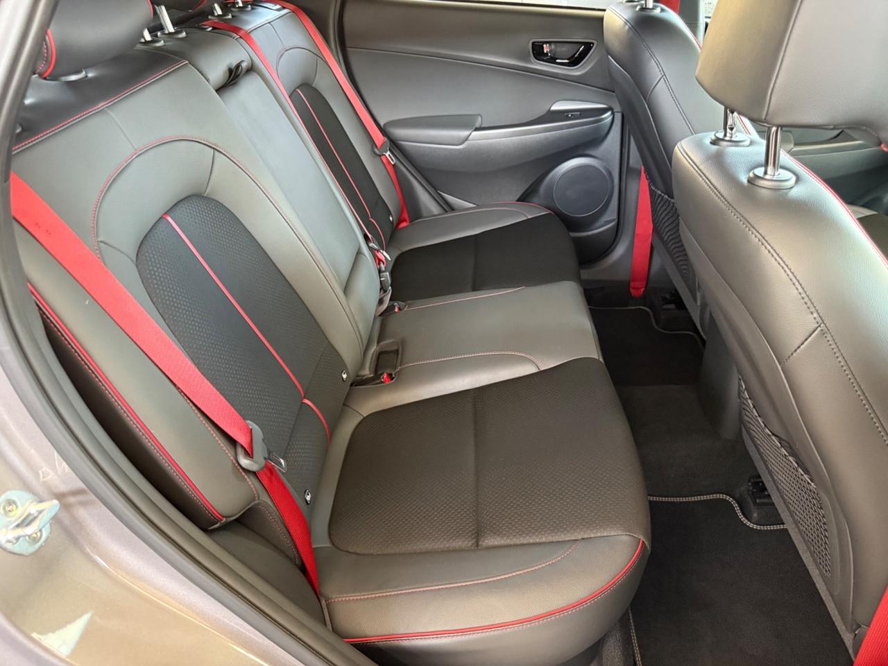 Hyundai Kona 1.0 T-GDI Xpossible