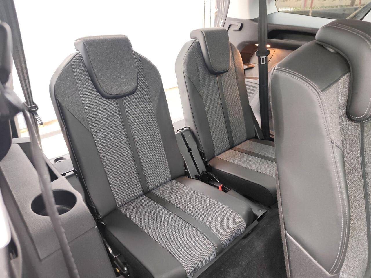 Peugeot 5008 1.5 BlueHDi 130cv 7 POSTI