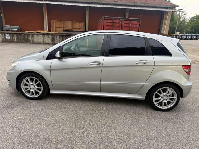 MERCEDES-BENZ B 180 CDI Sport senza nessun lavoro da fare