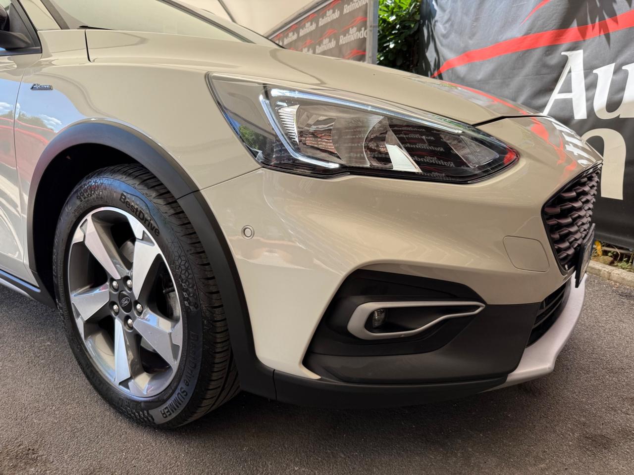 Ford Focus 1.5 Diesel 120 CV automatico 5p. Active