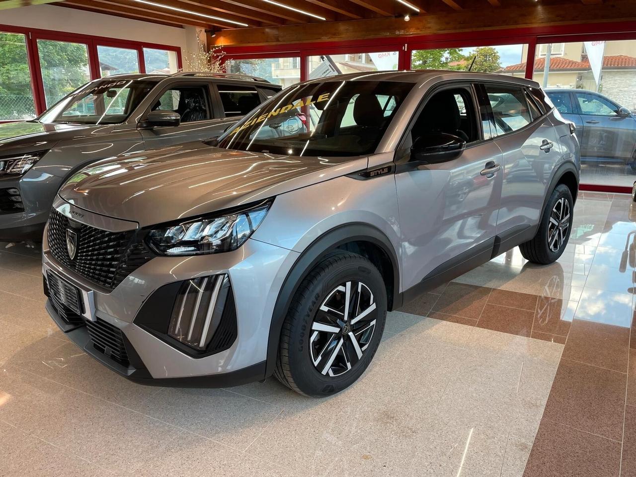 Peugeot 2008 1.2 STYLE PREZZO PROMO: € 18.990,00