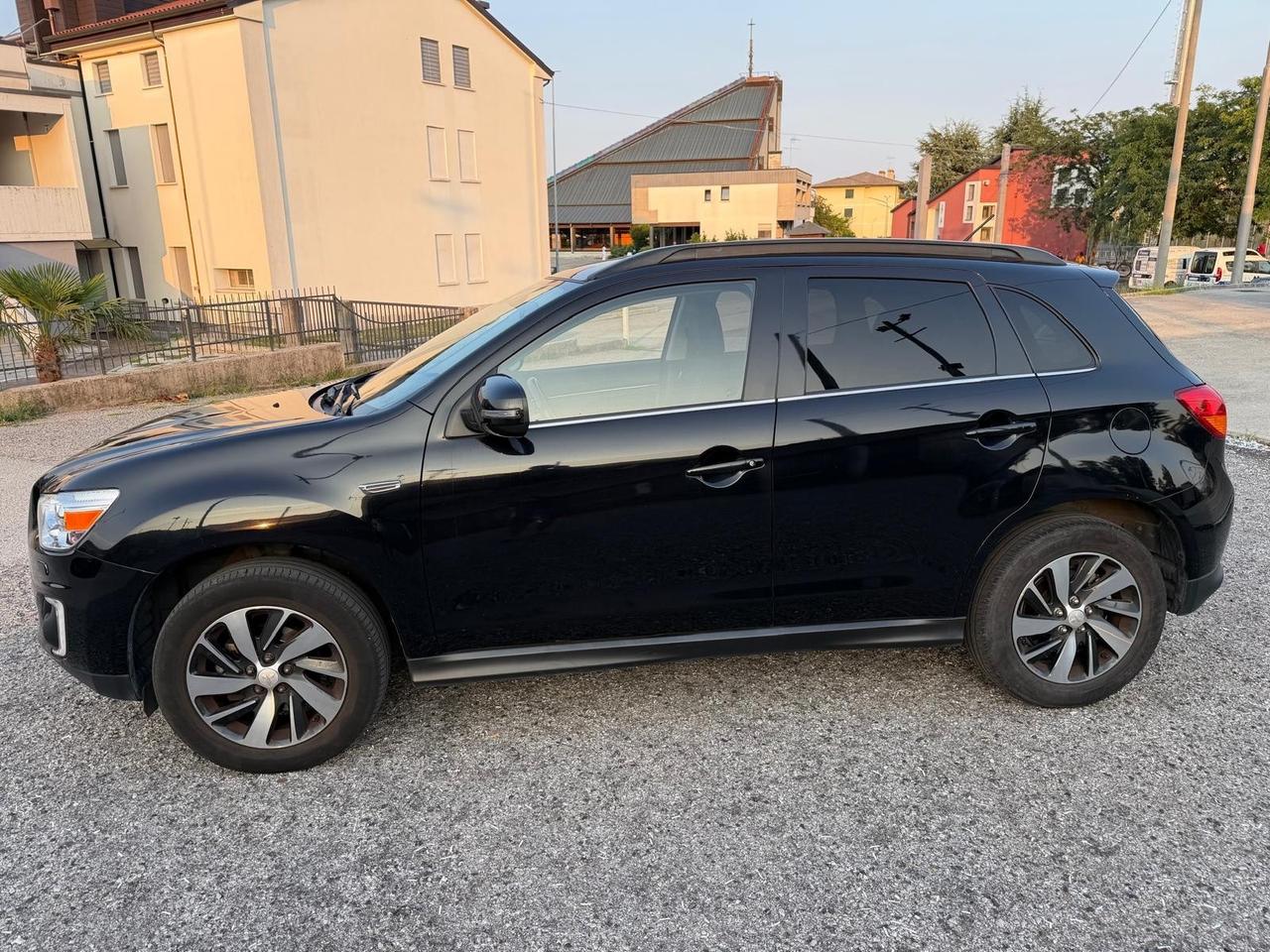 Mitsubishi ASX 1.8 DI-D 116 CV 2WD Invite