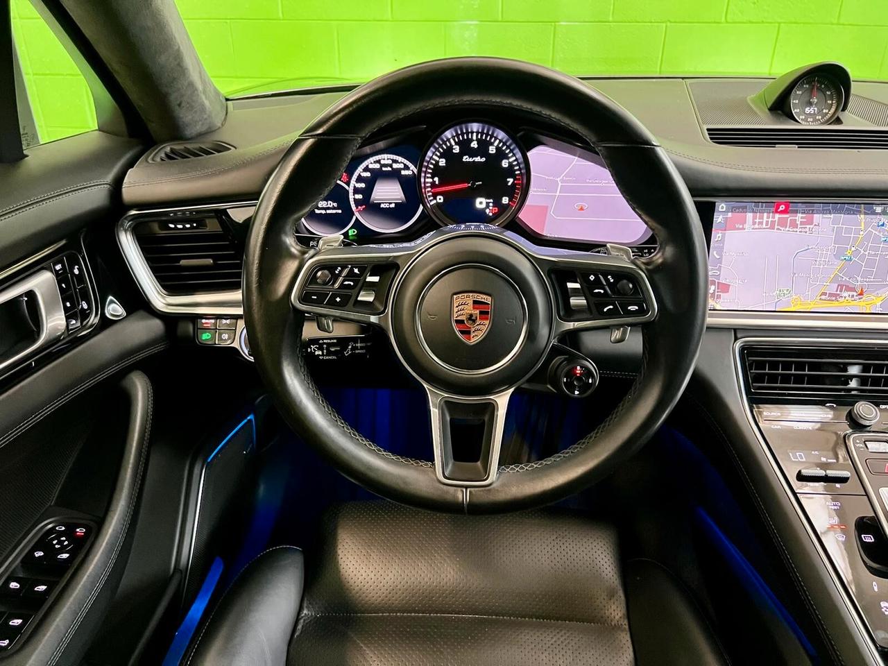 Porsche Panamera 4.0 GTS Sport Turismo