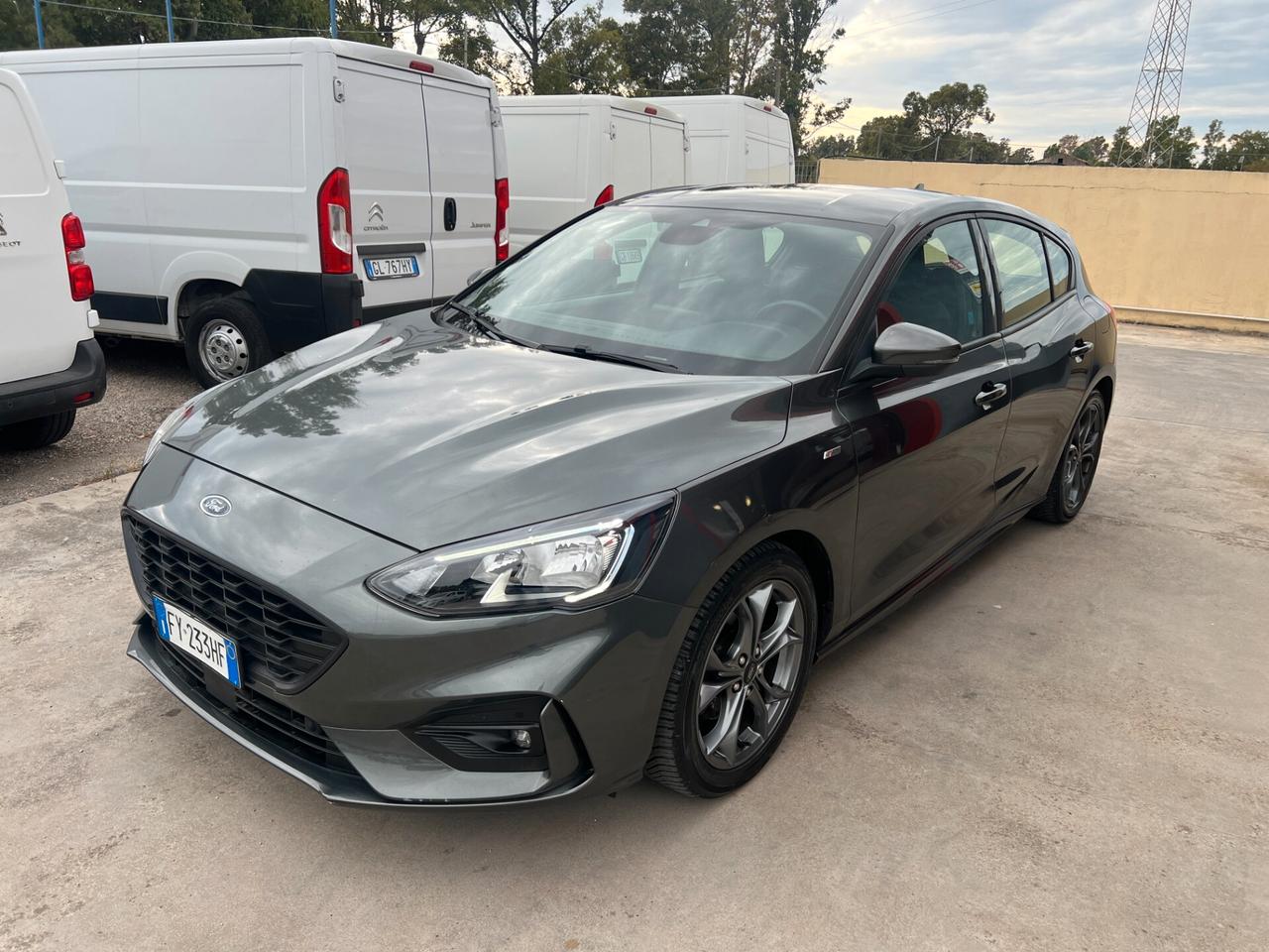 Ford Focus EcoBoost automatica ST-Line Prezzo Reale