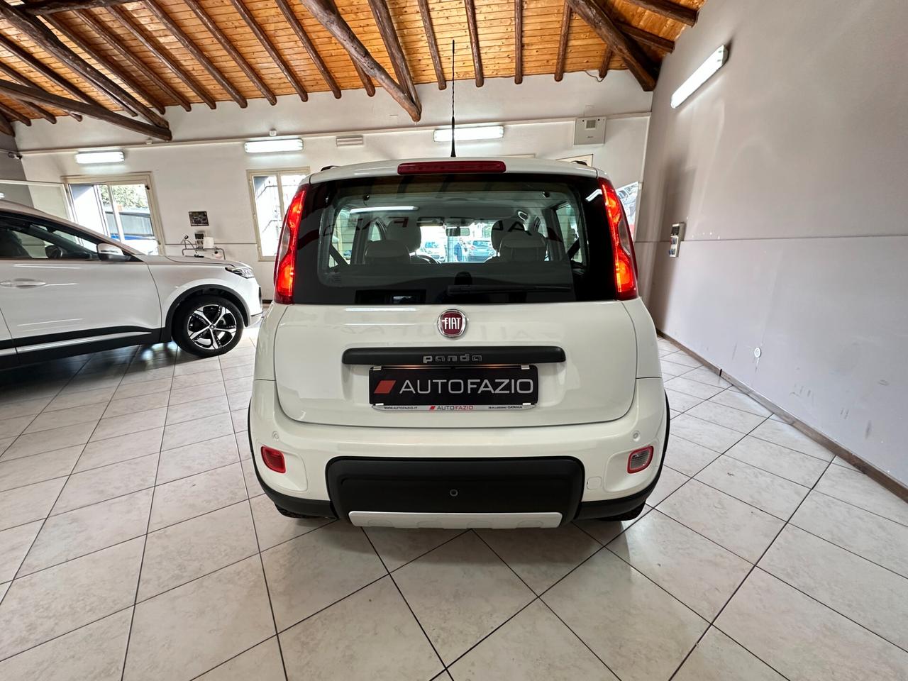 Fiat Panda 1.3 MJT 16V DPF 4x4 Climbing
