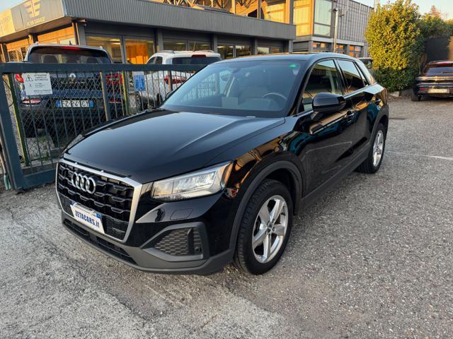 AUDI Q2 35 TFSI S tronic Business