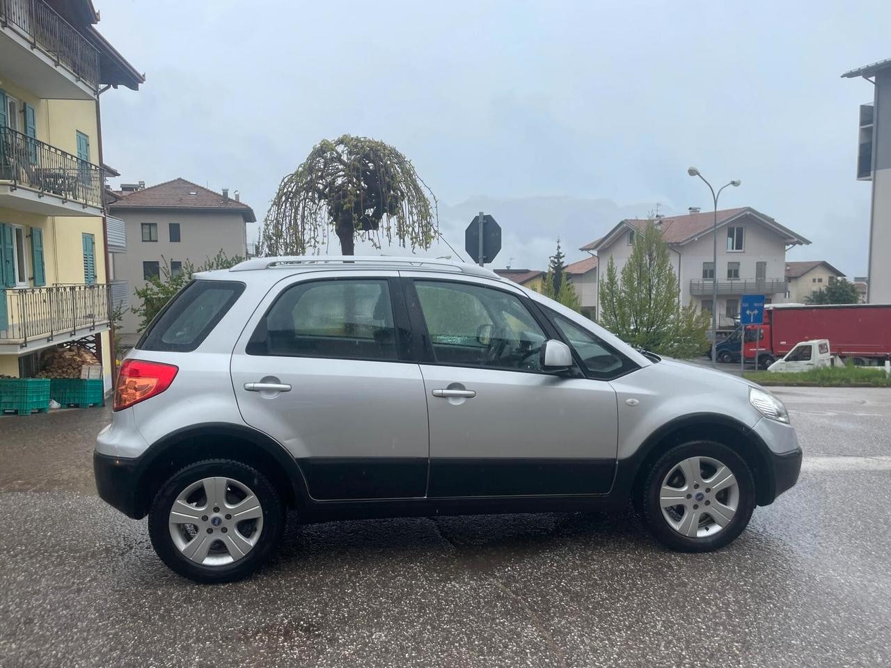 FIAT SEDICI 4x4 1.6 16v. EMOTION