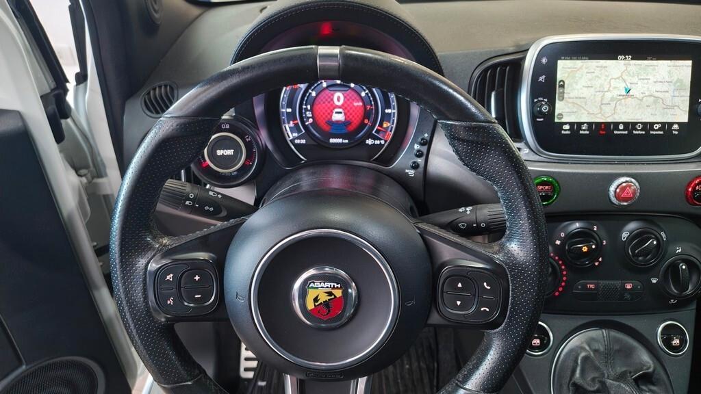 Abarth 595 1.4 Turbo T-Jet 160 CV Pista