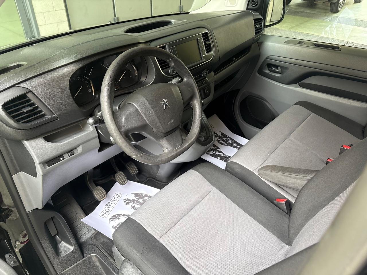 Peugeot Traveller Expert BlueHDi 115 S&S Long Active