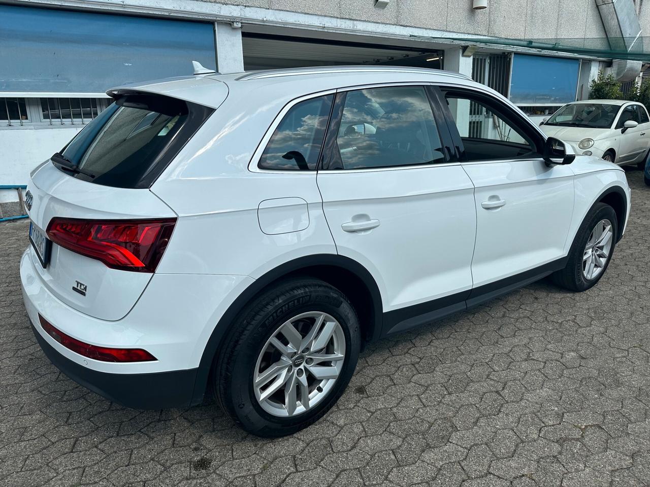 Audi Q5 2.0 TDI 190 CV quattro S tronic Business*EURO6B*NAV