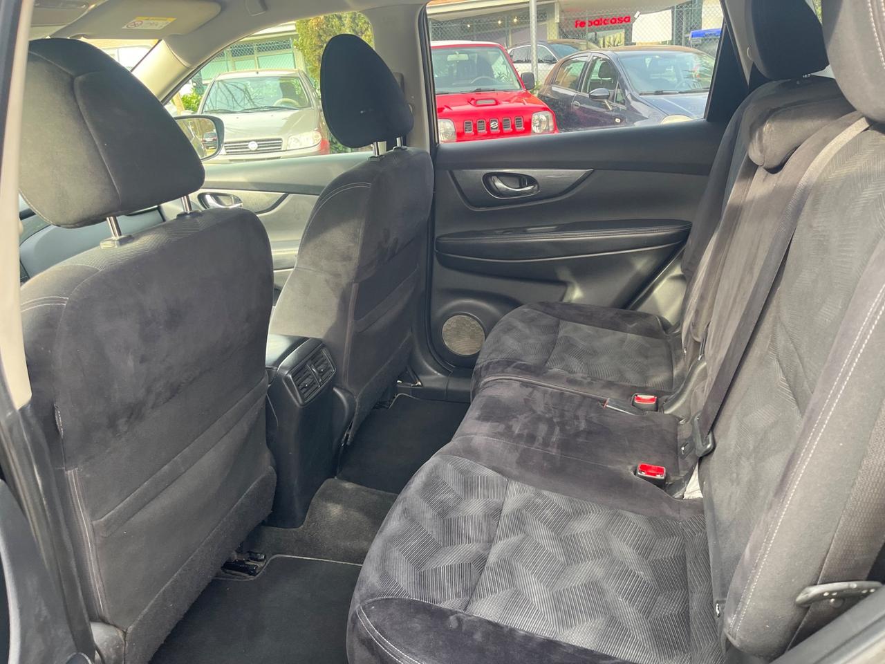 Nissan X-Trail 1.6 dCi 4WD Tekna