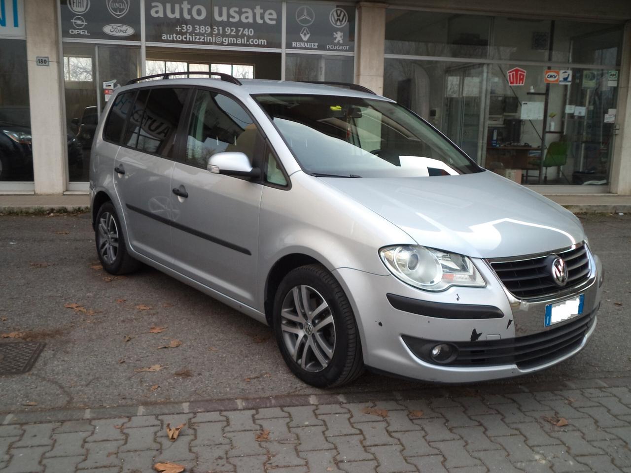 Volkswagen Touran 1.9 TDI 105CV DPF Highline BMT 7 POSTI