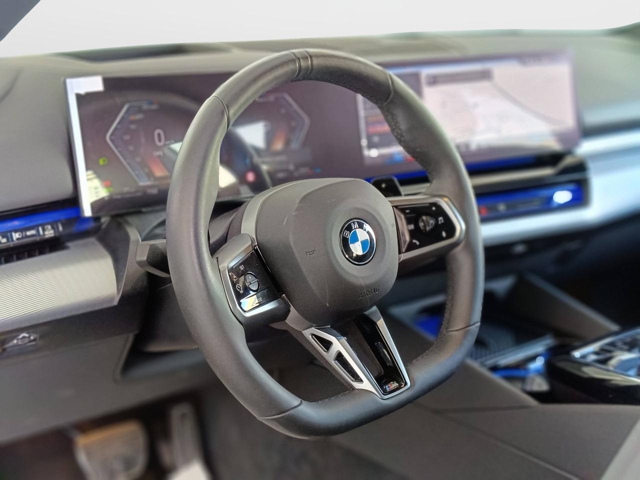 BMW Serie 5 G61 2024 Touring - 520d Touring 48V xdrive MSport Pro auto