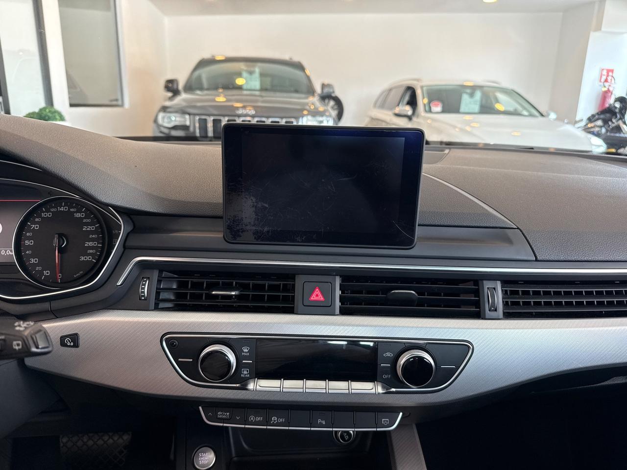 Audi A4 Avant 2.0 TDI 122 CV S tronic Sport
