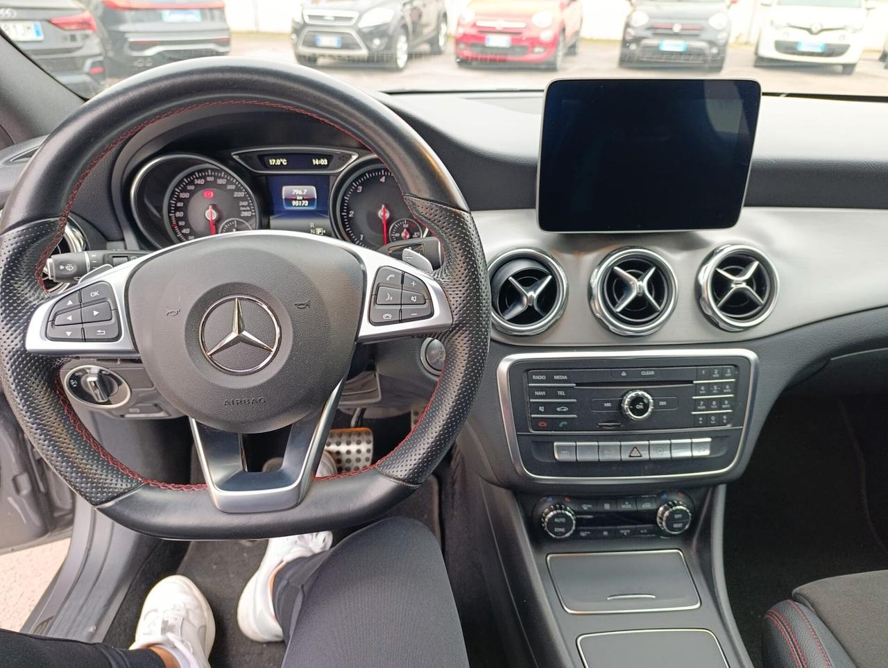 Mercedes-benz GLA 220 d Automatic 4Matic Sport