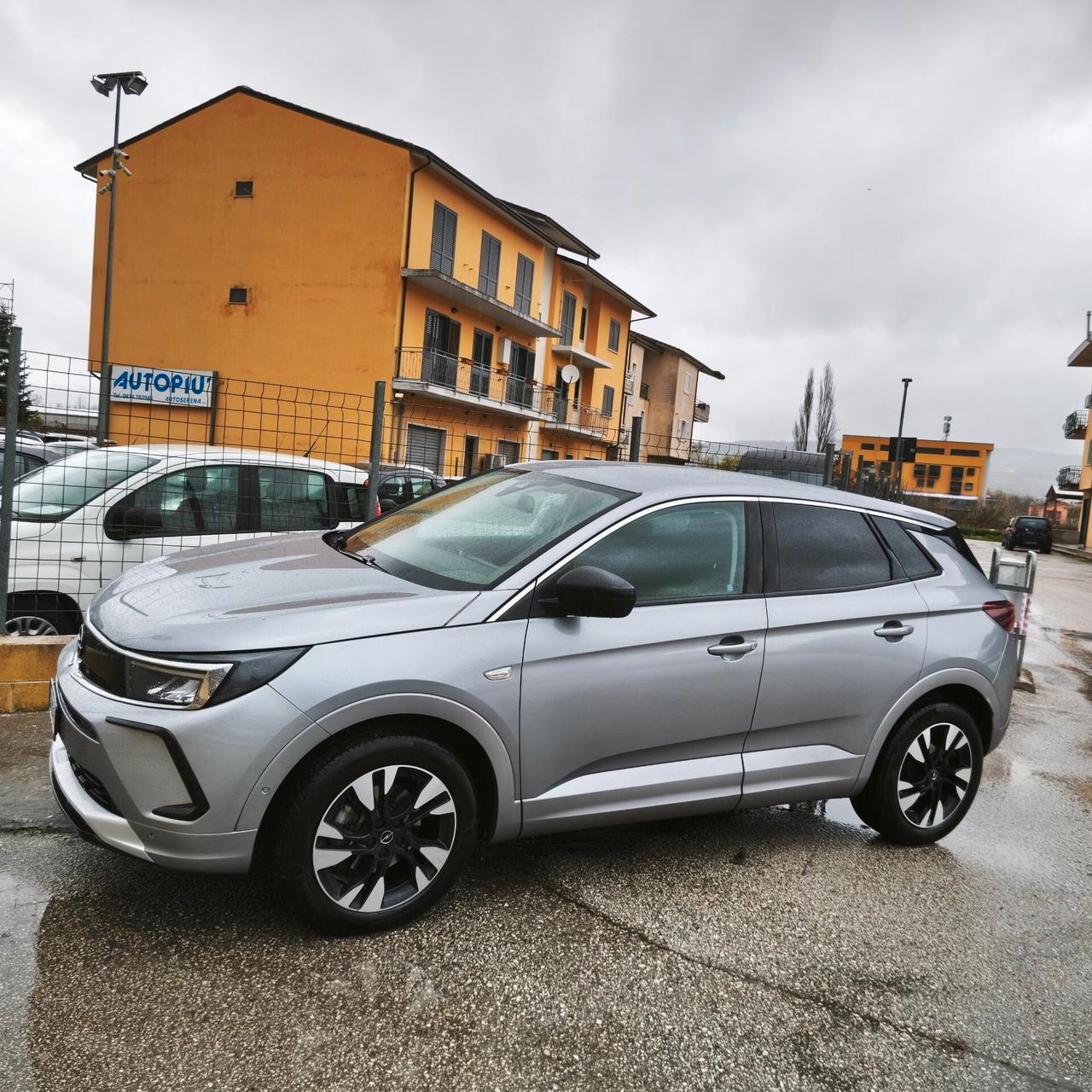 Opel Grandland 1.5 diesel Ecotec aut. Business Elegance