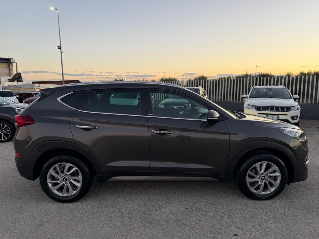 HYUNDAI TUCSON 1.7 CRDi XPOSSIBLE FULL LED MY16