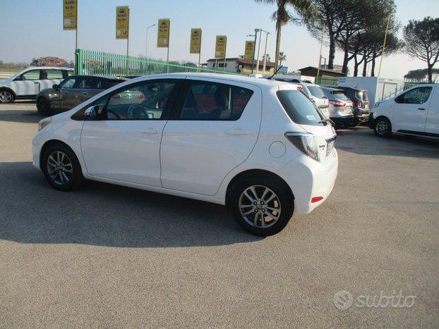 Toyota Yaris 1.0 136000 KM