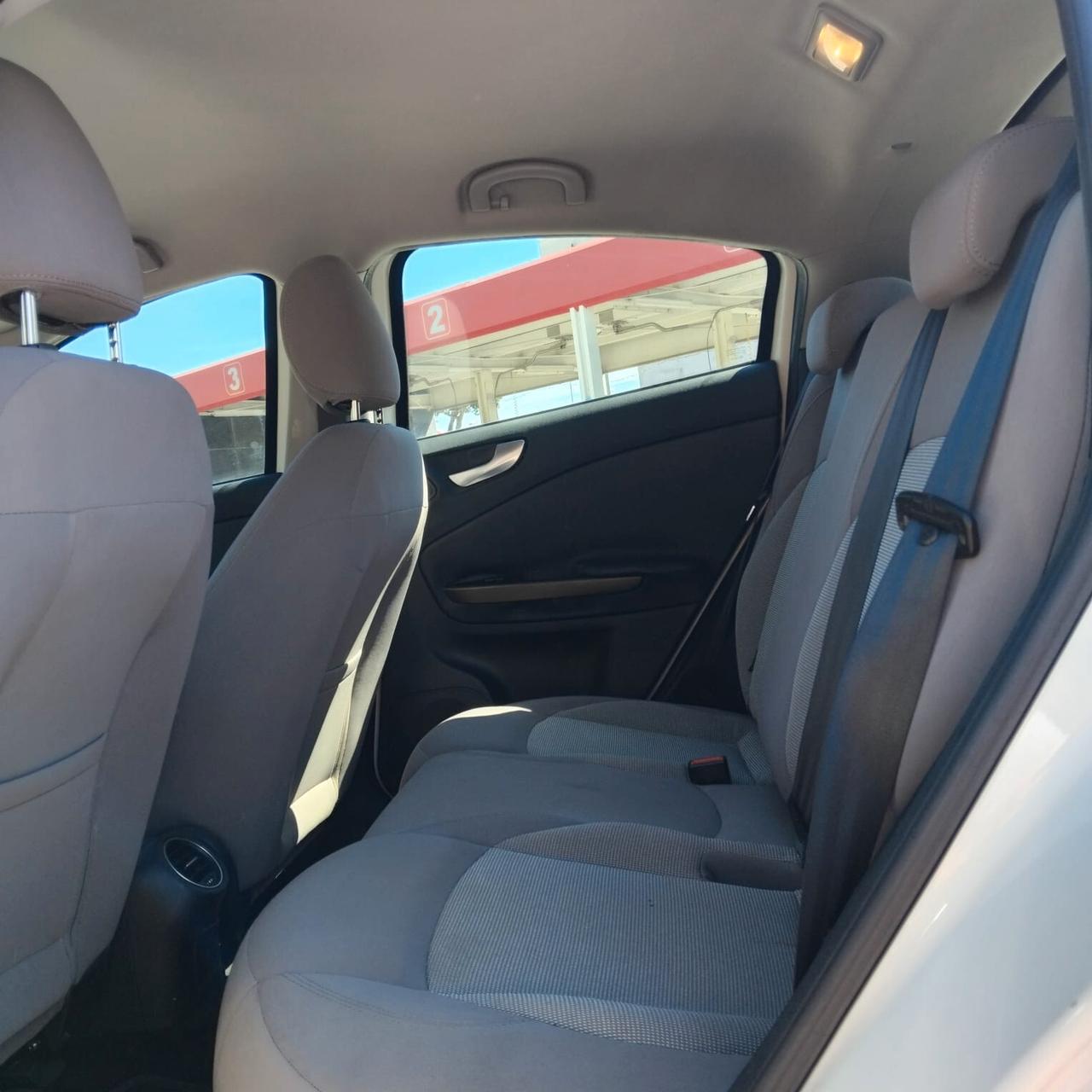 Alfa Romeo Giulietta 1.6 diesel manuale NEOPATENTATI restayling