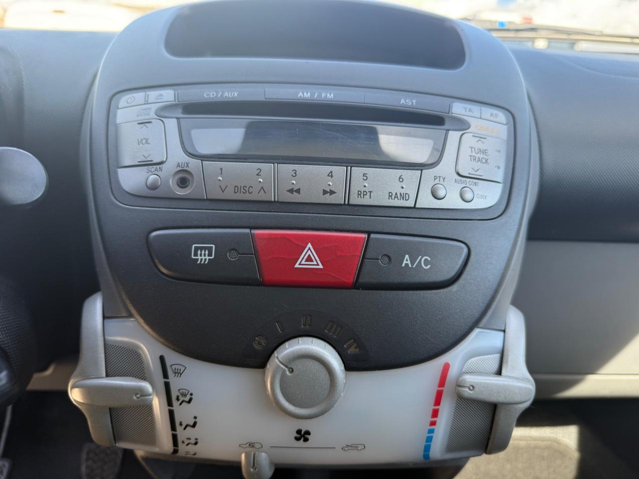 Toyota Aygo 1.0 12V VVT-i 5 porte