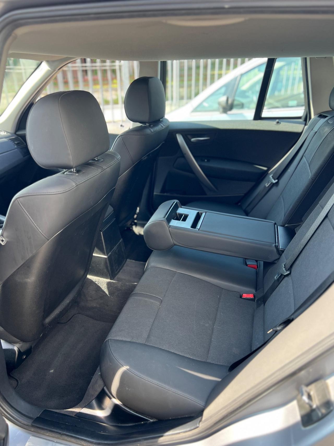 Bmw X3 2.0d cat Futura