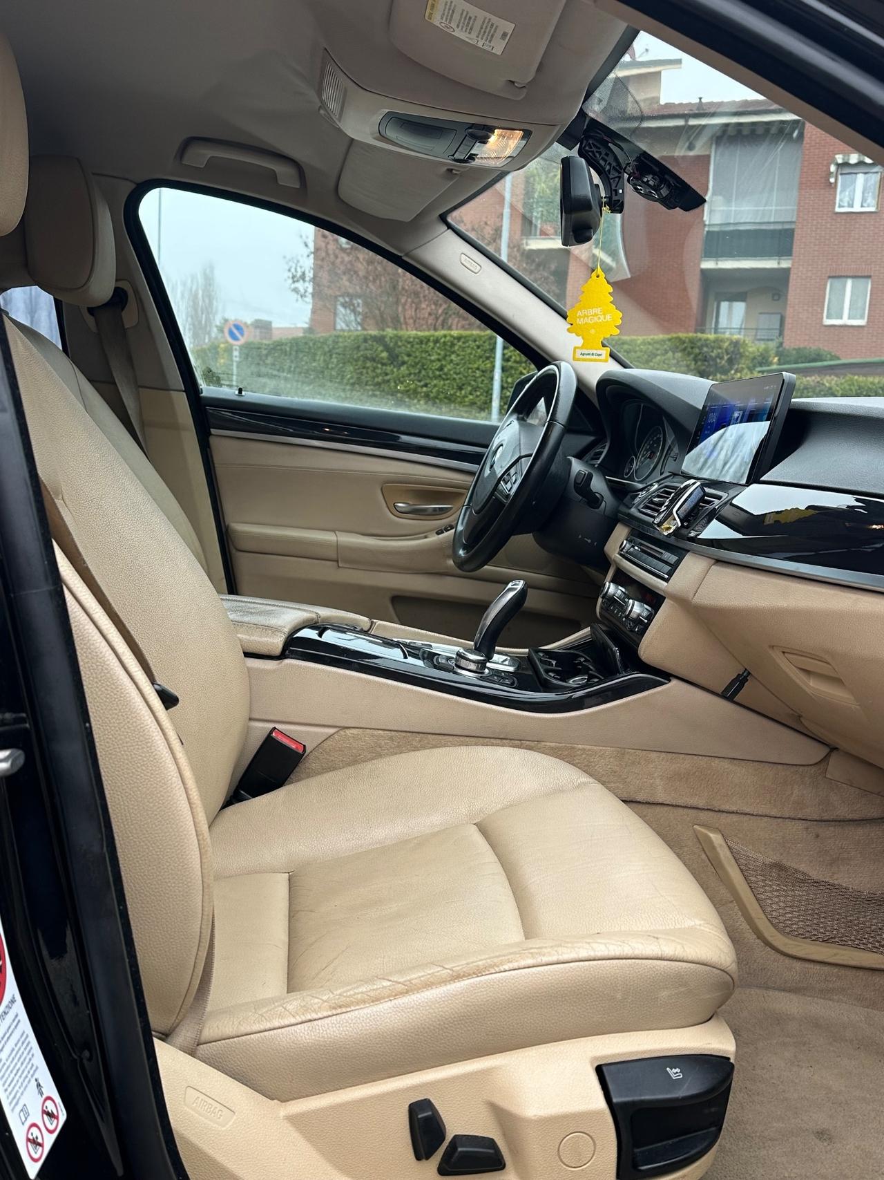 Bmw 520 520d Msport cambio automatico 8 rapporti