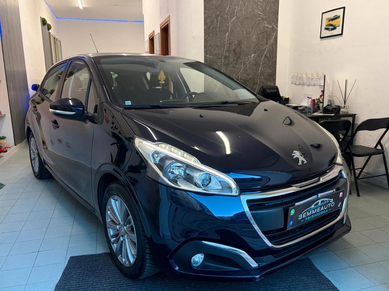 Peugeot 208 PureTech 82 5p. GPL Allure 74.900KM
