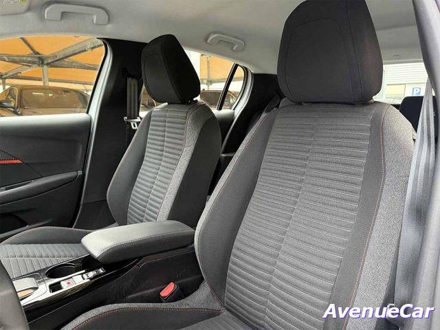 PEUGEOT 208 e Active Pack 100kW ADATTA A NEOPATENTATI IVA ESP.