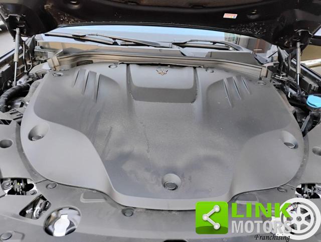 MASERATI Grecale Folgore