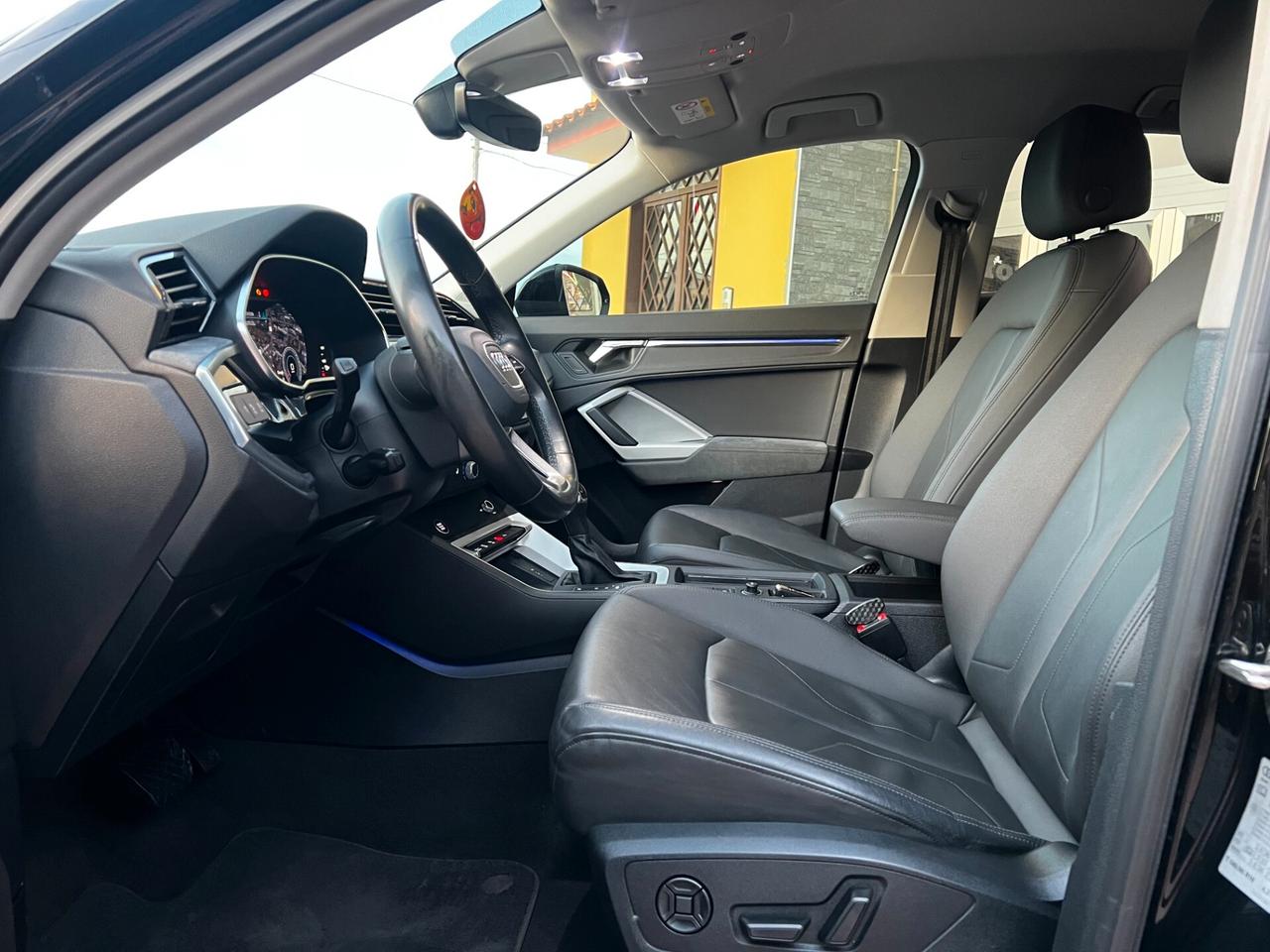 Audi Q3 SPB 40 TDI Quattro S tronic S Line-MATRIX