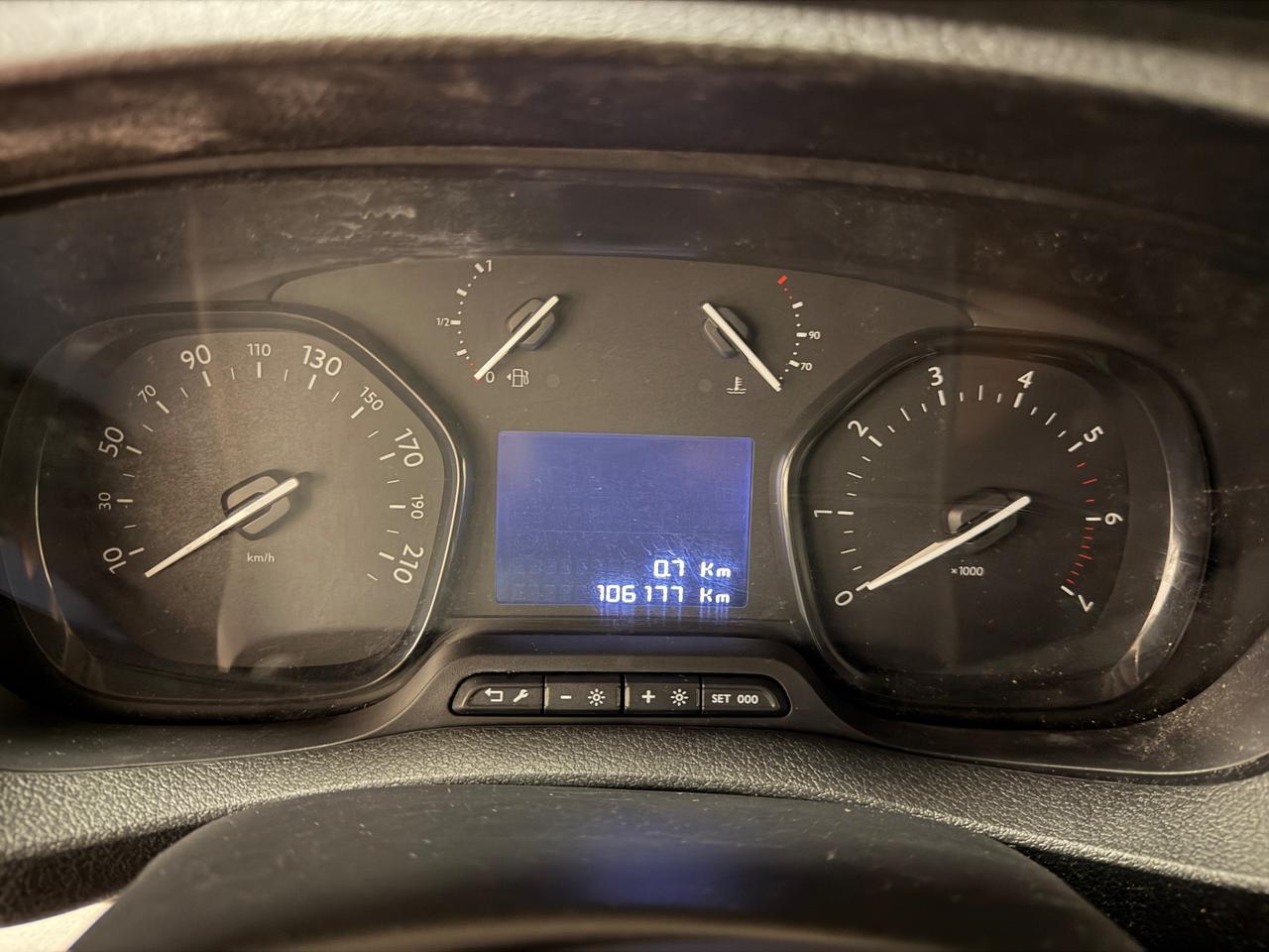 Citroen Spacetourer BlueHDi 115 S&S M Shine