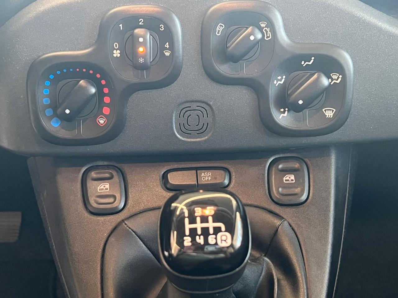 Fiat Panda 1.0 Hybrid 70CV 2021 SOLO 25.000KM CERTIFICATI AZIENDALE