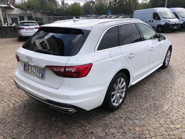 AUDI A4 Avant 35 TDI/163 CV S tronic S line edition