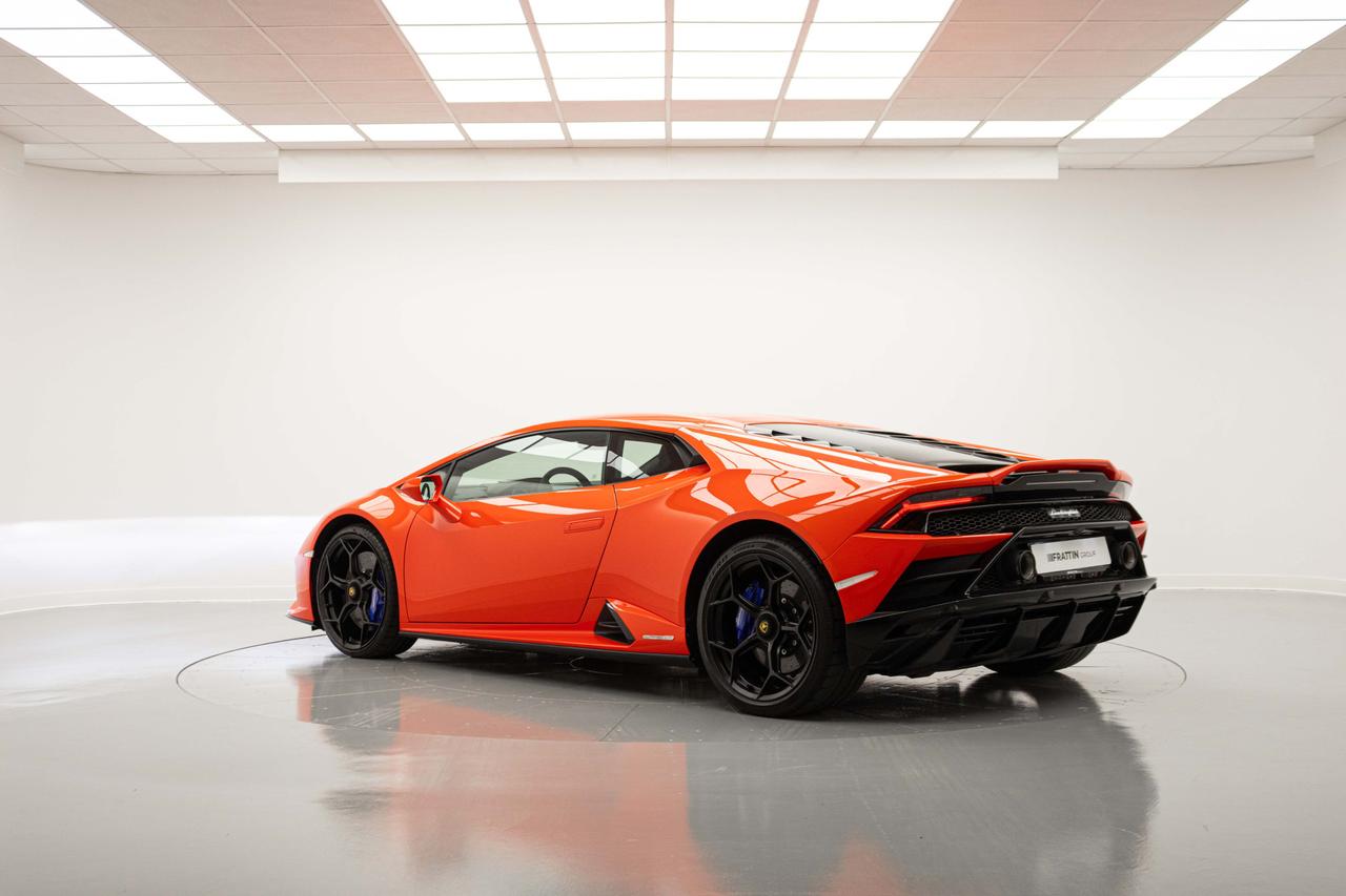 LAMBORGHINI HURACÁN 5.2 V10 EVO COUPÉ