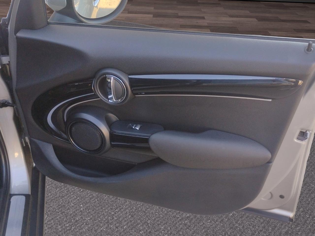Mini 5 Porte Cooper Business 1.5 Twin Power Turbo Steptronic.PREZZO REALE