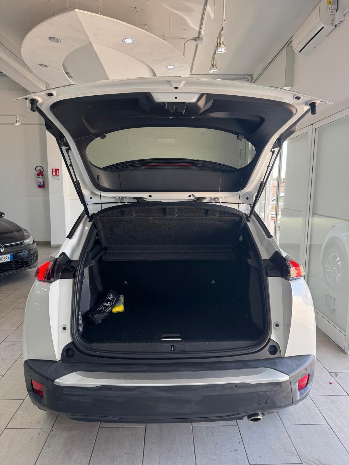 Peugeot 2008 BlueHDi 130 S&S EAT8 GT Pack