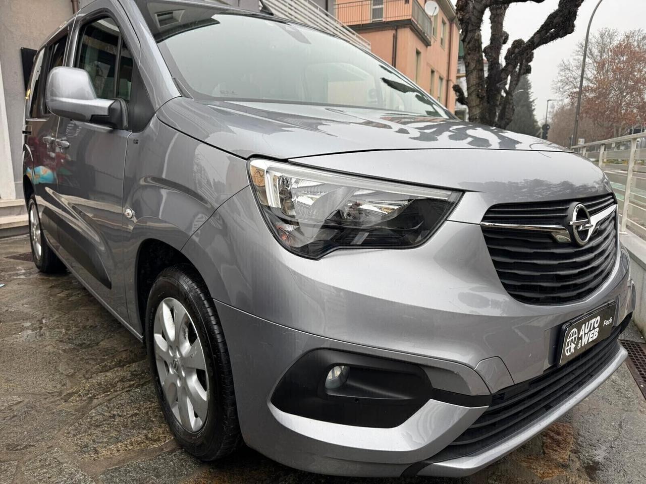 OPEL COMBO LIFE 1.5D 100cv ADV N1 NEOPAT IVA COMPRESA