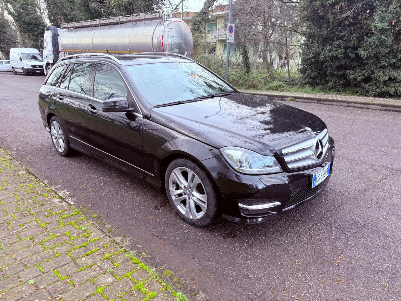 Mercedes C 220 CDI Avantgarde- 160.000 KM REALIIIIIIIII