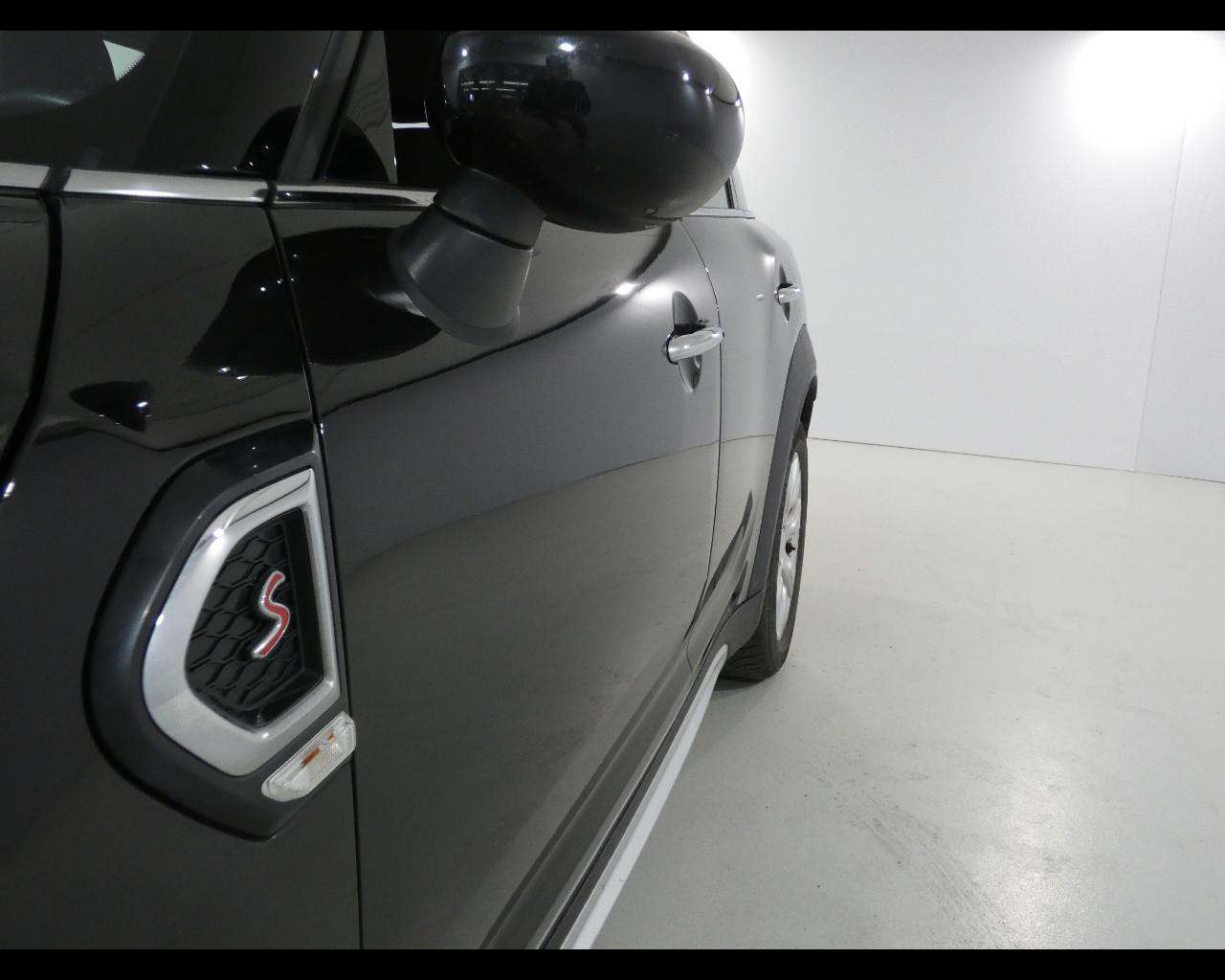 MINI Mini Countrym.(F60) - Mini 2.0 Cooper SD Business Countryman