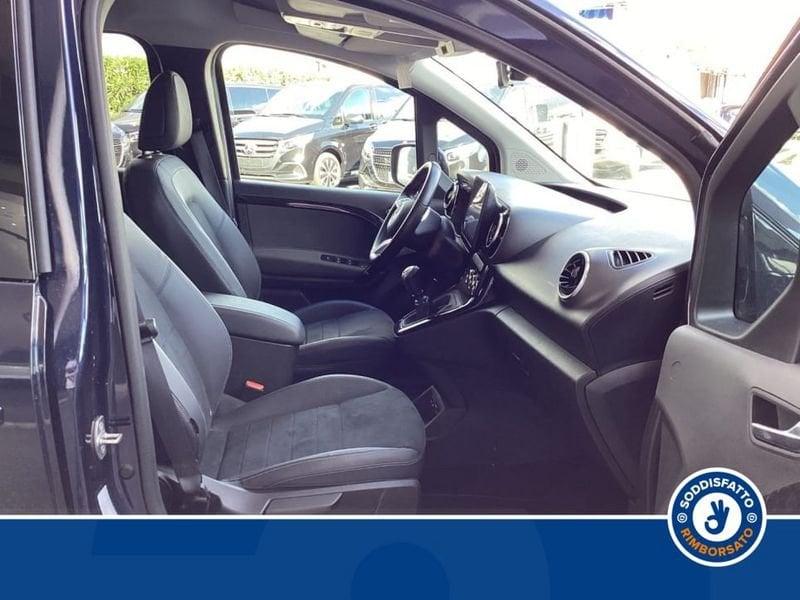 Mercedes-Benz Classe T 180 d AT