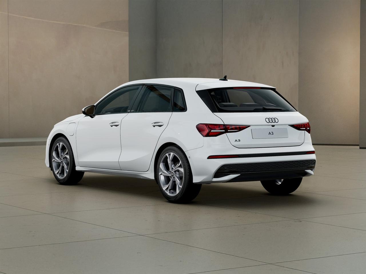 Audi A3 sportback 40 1.5 tfsi e business advanced s-tronic