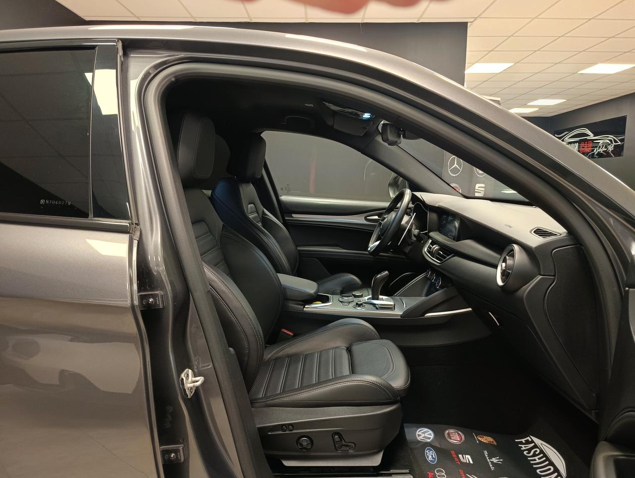 Alfa Romeo Stelvio 2.2 Turbodiesel 210 CV AT8 Q4 Veloce
