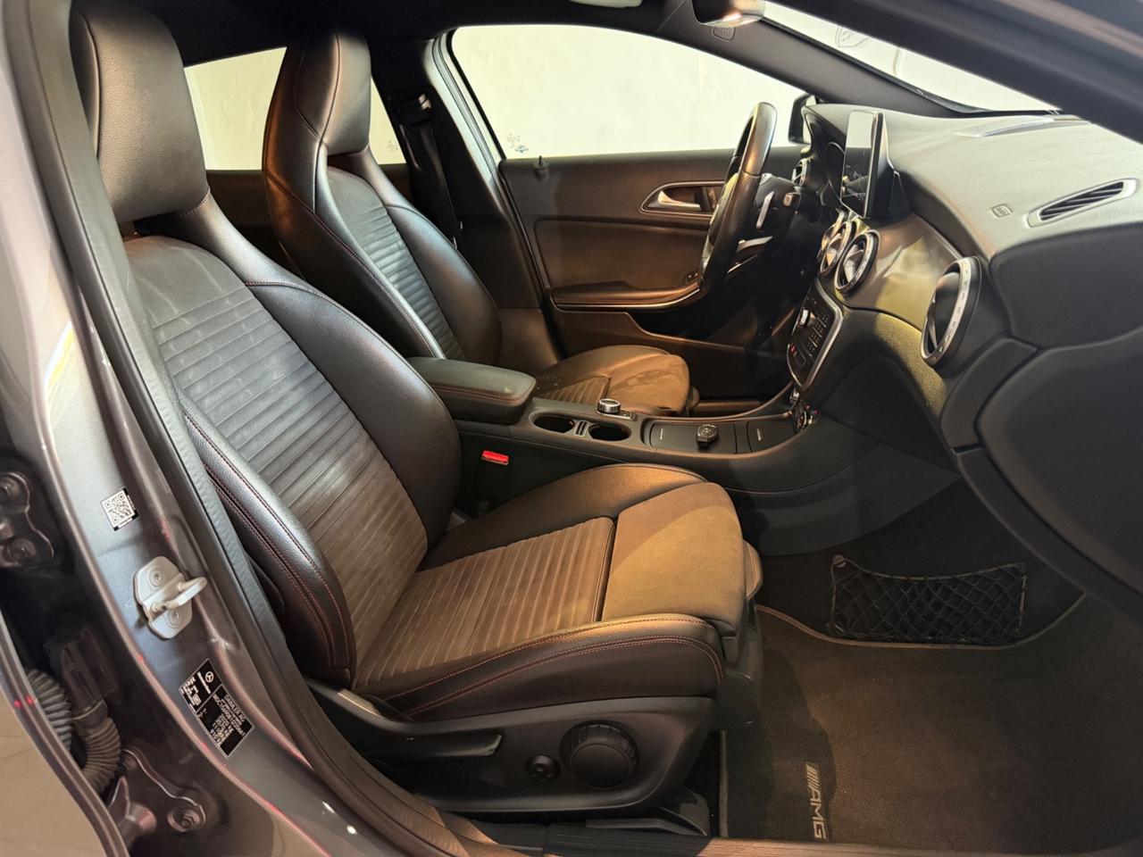 Mercedes-benz GLA 200 d AMG Premium auto