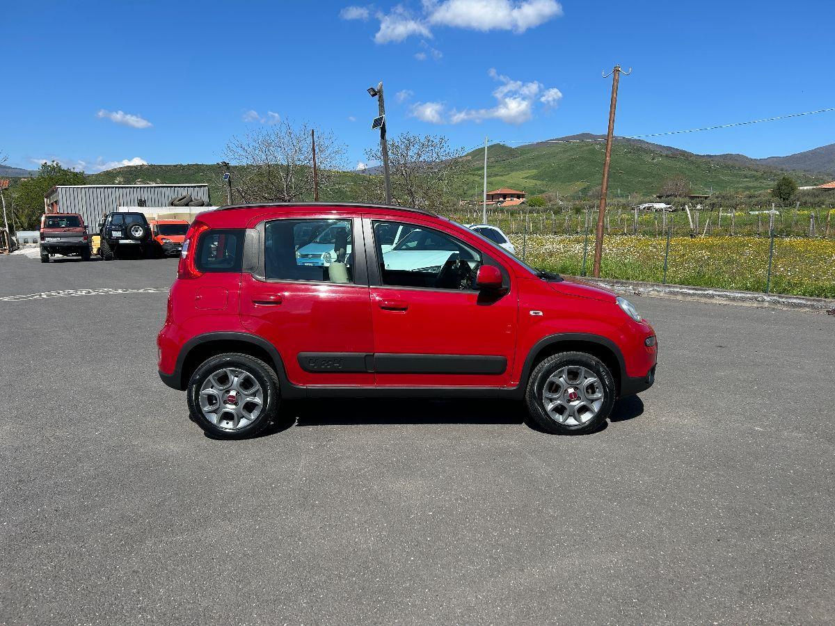 FIAT - Panda - 1.3 MJT 75cv S&S 4x4 ELD