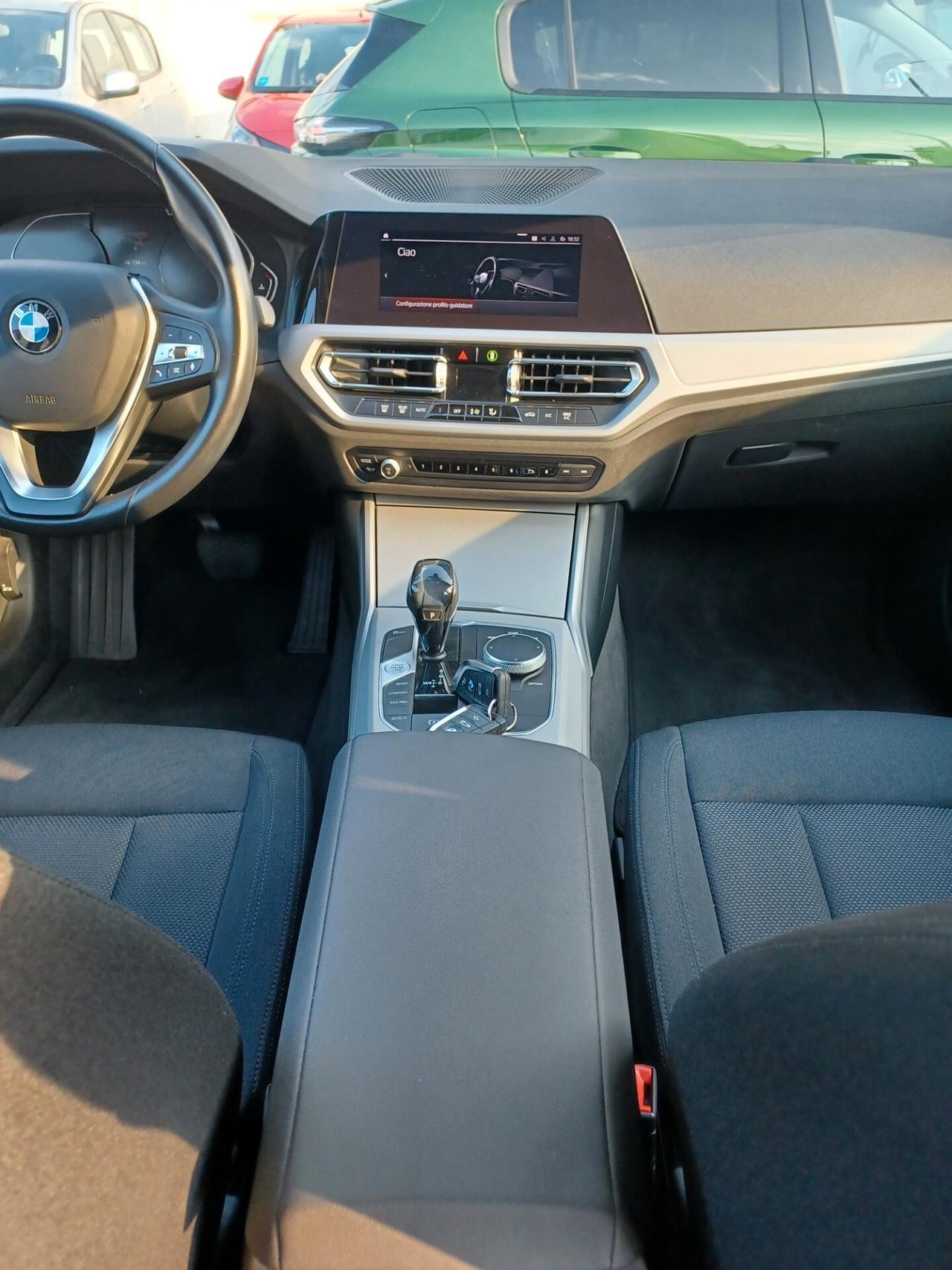Bmw 318 d 48V Touring ANNO 2021
