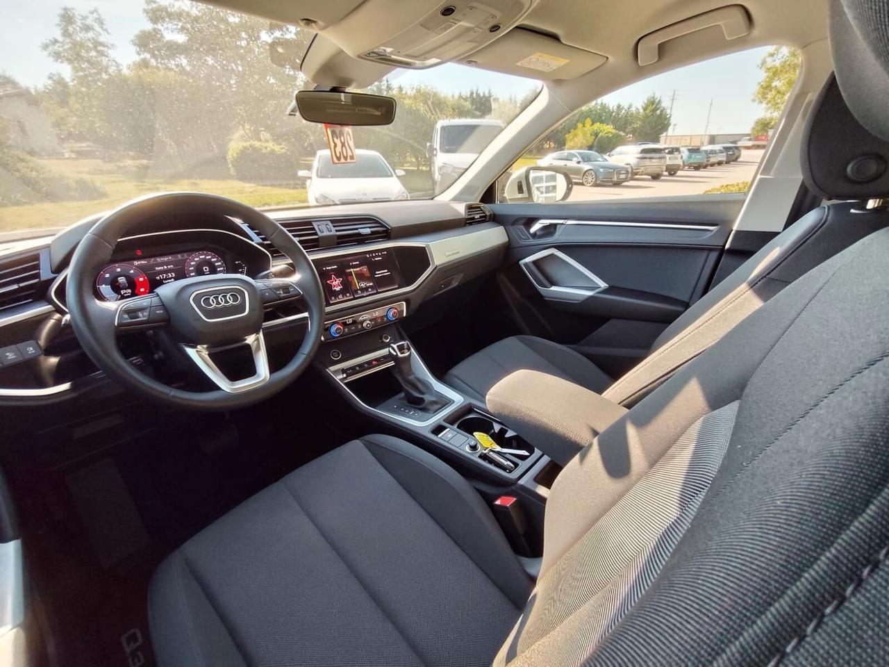 Audi Q3 SPB 35 TDI S tronic Business Plus
