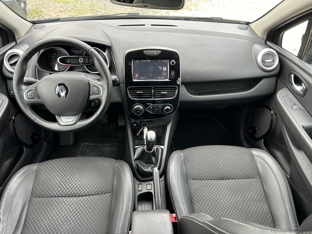 Renault Clio TCe 12V 90 CV GPL 5 porte Duel neopatentati rate
