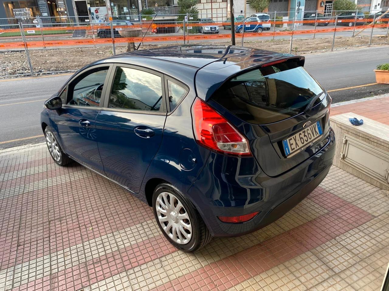 Ford Fiesta 1.5 TDCi 75CV Titanium - 2015