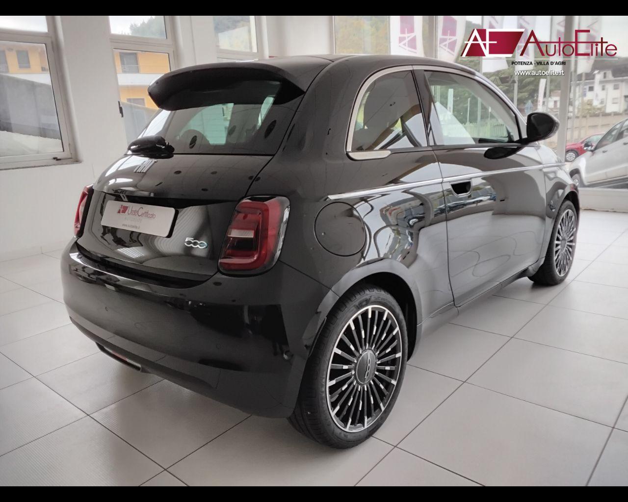 FIAT 500e - 500 La Prima Berlina 42 kWh